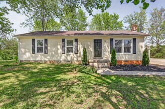 4827 Bradyville Pike in Murfreesboro, TN - Building Photo - Building Photo