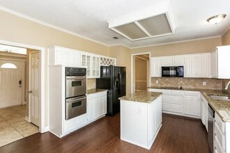 1408 Fairhaven Dr in Mansfield, TX - Building Photo - Building Photo