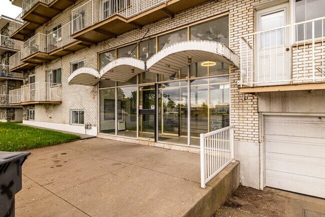 11200 Lacordaire Boul