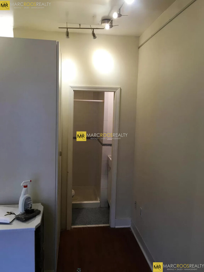 53 Saint Stephen St, Unit 5 in Boston, MA - Foto de edificio - Building Photo