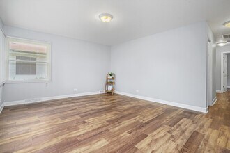 16125 Marshfield Ave in Markham, IL - Building Photo - Building Photo