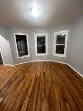 30 Gladstone Ave, Unit 2 in Newark, NJ - Building Photo - Building Photo