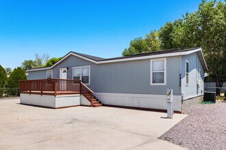 24255 N Cleveland St in Paulden, AZ - Building Photo - Building Photo