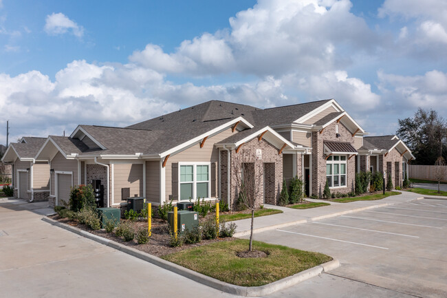 Rosalia Silverlake in Pearland, TX - Building Photo - Building Photo