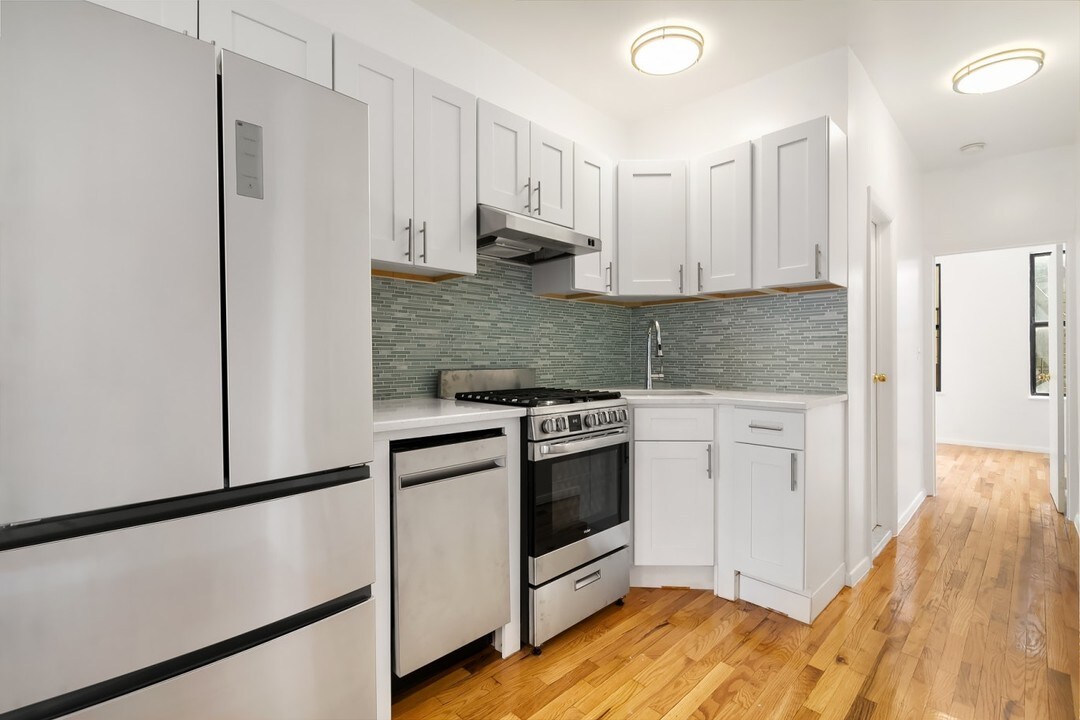 172 Attorney St-Unit -5 in New York, NY - Building Photo