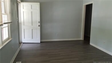 4943 Lattimore St in Hope Mills, NC - Building Photo - Building Photo
