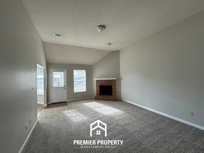 7565 Baysweet Dr in Memphis, TN - Building Photo - Building Photo