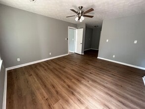 2920 Lone Oak Rd in Grantville, GA - Building Photo - Building Photo