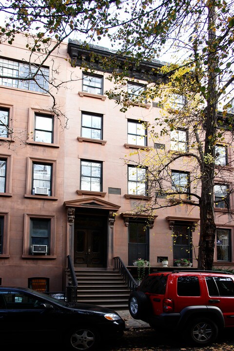 53 Remsen St in Brooklyn, NY - Building Photo