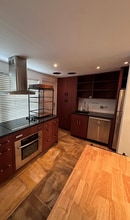 6865 Bay Dr, Unit 5 in Miami Beach, FL - Building Photo - Building Photo