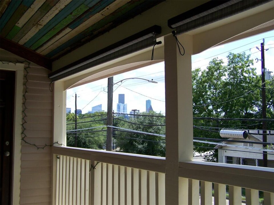 1916 Hardy St in Houston, TX - Foto de edificio