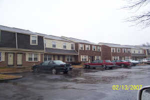 Sisson manor apartments in Owensboro, KY - Building Photo