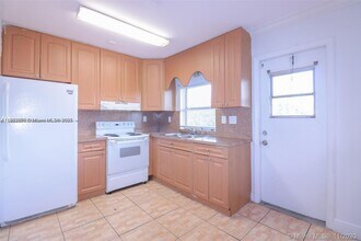 3019 SW 68th Terrace in Miramar, FL - Building Photo - Building Photo