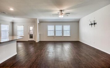 3204 Brazos Dr in Little Elm, TX - Building Photo - Building Photo