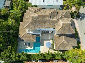 689 Glenridge Rd in Key Biscayne, FL - Building Photo - Building Photo