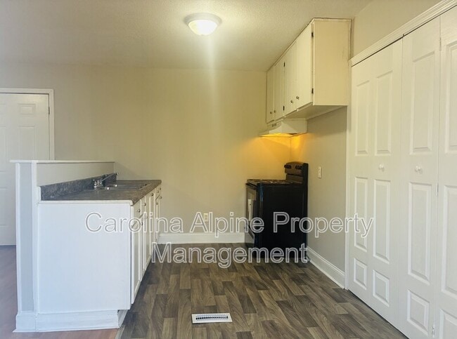 807 Shaver St in Salisbury, NC - Building Photo - Building Photo