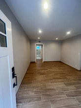 13425 Vanowen St in Los Angeles, CA - Building Photo - Building Photo