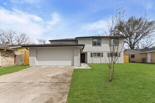 10531 Spanish Grant Dr in Sugar Land, TX - Building Photo