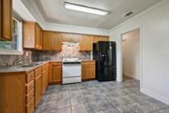 3098 Drusilla Ln in Baton Rouge, LA - Building Photo - Building Photo