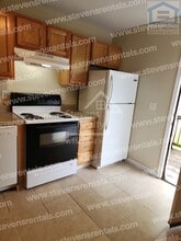 1207 Holly Ave in South Pittsburg, TN - Building Photo - Building Photo