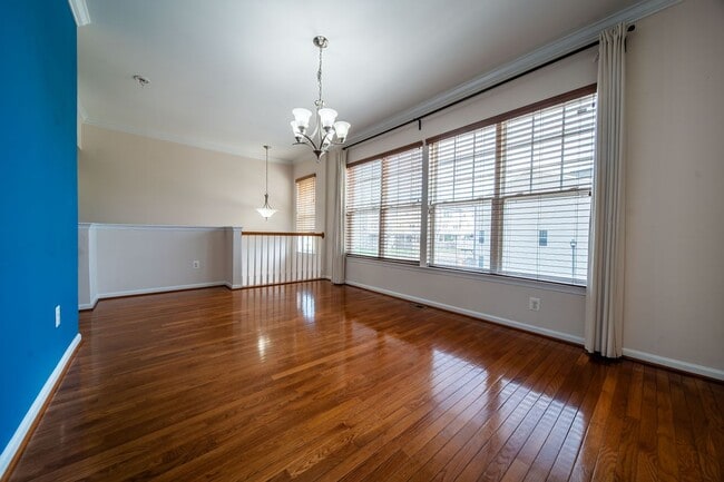 11801 Lake Baldwin Dr in Bristow, VA - Building Photo - Building Photo