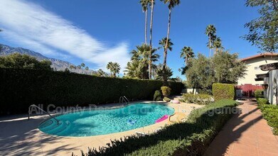 550 El Cielo Rd in Palm Springs, CA - Building Photo - Building Photo