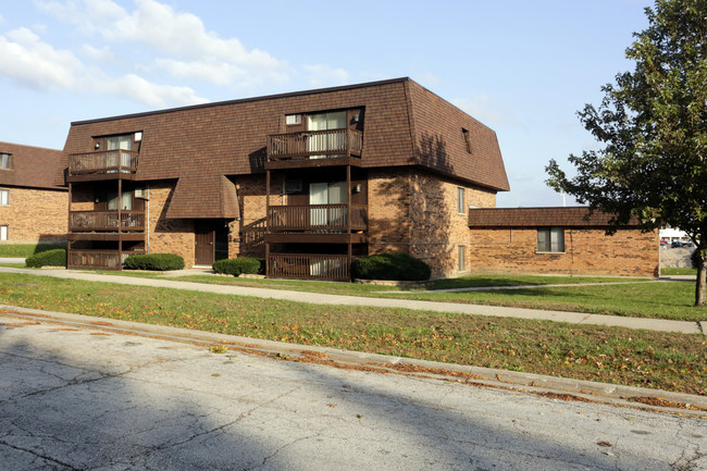 3206 W 184th St in Homewood, IL - Foto de edificio - Primary Photo