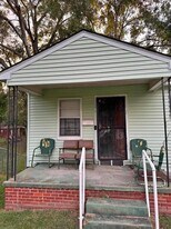 3875 Slayton Ave in Jackson, MS - Building Photo