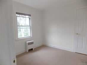 107 Kensington Rd in Bronxville, NY - Building Photo - Building Photo