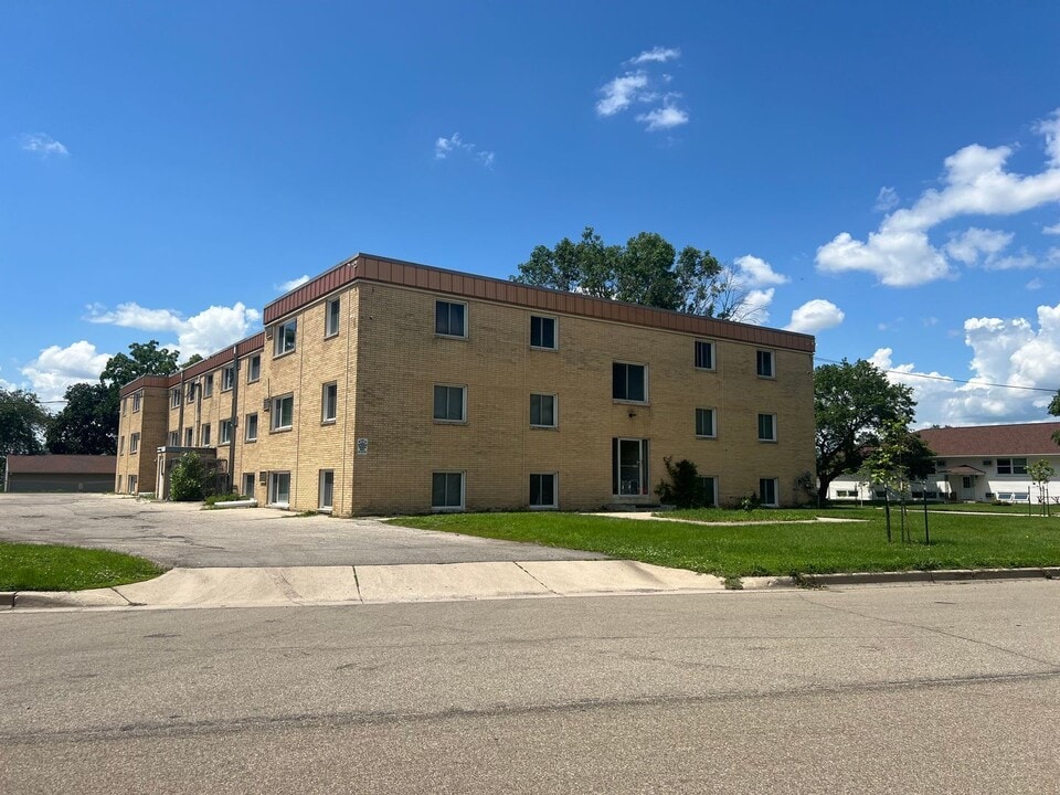 Eastwood Manor Apartments in Rochester, MN - Foto de edificio