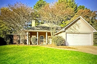260 Chestnut Dr in Brandon, MS - Building Photo - Building Photo