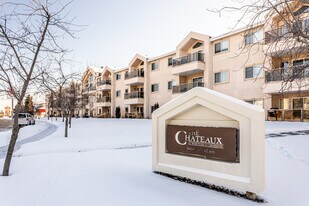 10421 42 Ave NW in Edmonton, AB - Building Photo