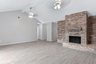 507 Whippoorwill Dr in Missouri City, TX - Building Photo - Building Photo