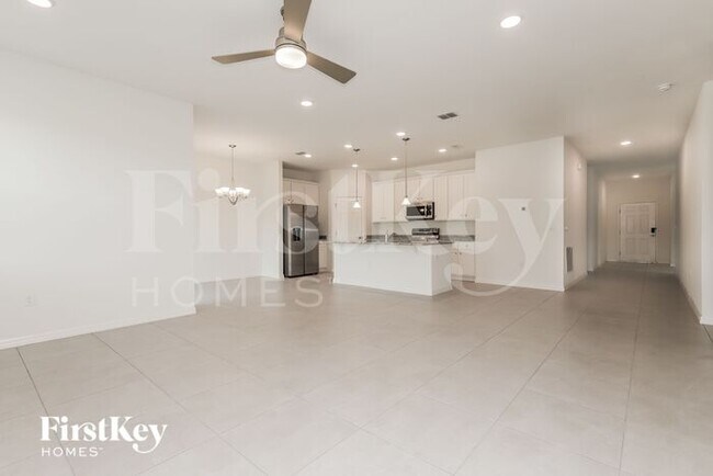 138 Windsor Reserve Dr in Eagle Lake, FL - Building Photo - Building Photo