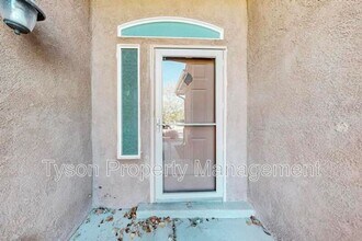 10432 Savoy Dr NW in Albuquerque, NM - Building Photo - Building Photo