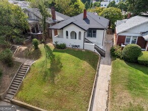 590 Glen Iris Dr NE in Atlanta, GA - Building Photo - Building Photo