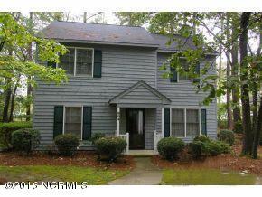 804 Persimmon Pl in Winterville, NC - Building Photo