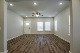 652 N Salem Rd in Fayetteville, AR - Building Photo - Building Photo