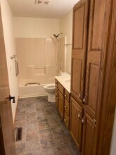 1129 Glenn Pl in Eau Claire, WI - Building Photo - Building Photo