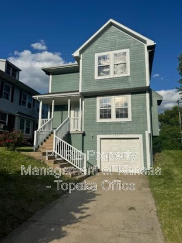 property at 3227 Park Ave