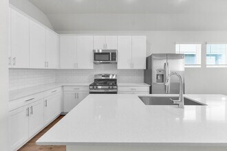 16031 Bishops Cap Wy in Cypress, TX - Building Photo - Building Photo