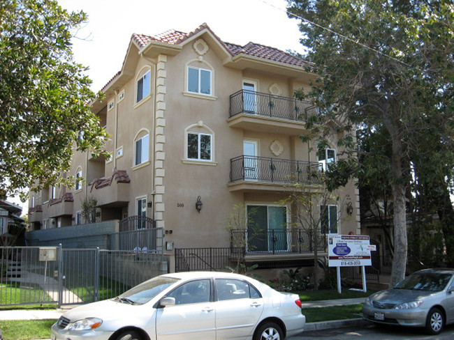 500 Valencia Ave