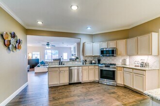 3715 Slocom Dr in Katy, TX - Building Photo - Building Photo