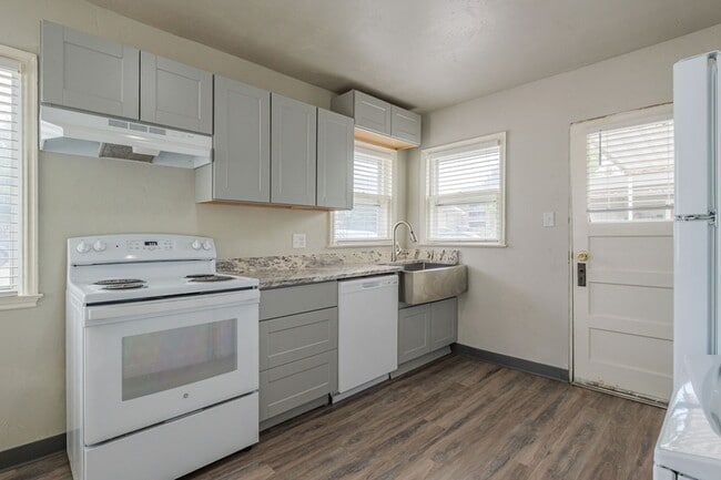 1707 Cannell Ave in Grand Junction, CO - Foto de edificio - Building Photo