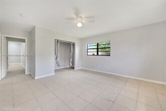 19225 NW 23rd Ave in Miami Gardens, FL - Building Photo - Building Photo
