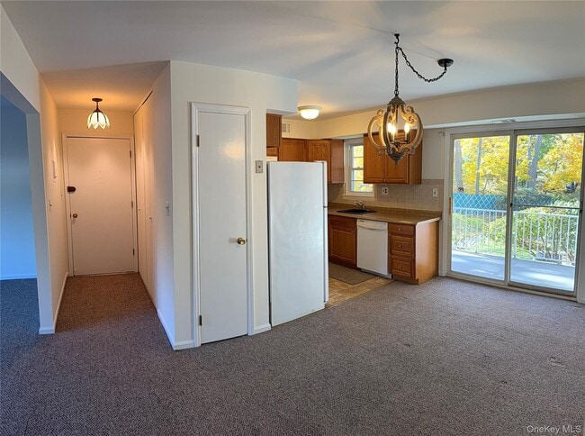 property at 13 Essex Ln