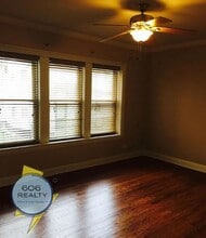 4860 W Warner Ave in Chicago, IL - Building Photo - Building Photo