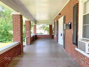 1306 Patterson Ave SW in Roanoke, VA - Building Photo - Building Photo