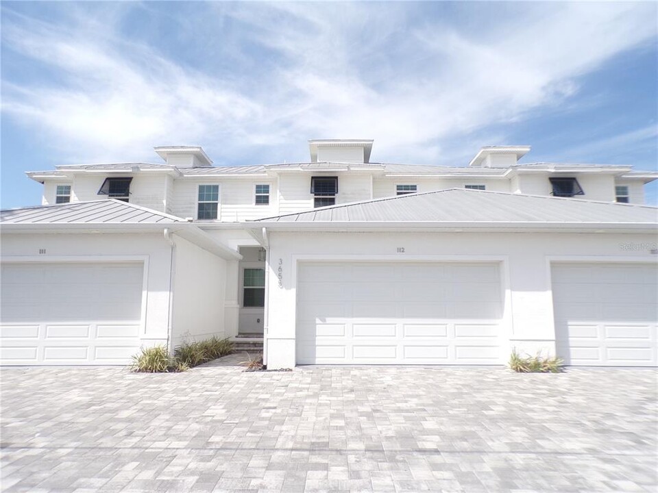 3655 Bal Harbor Blvd in Punta Gorda, FL - Building Photo
