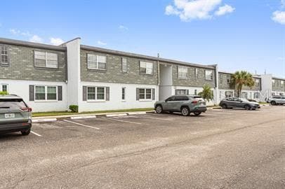 property at 1000 S Semoran Blvd